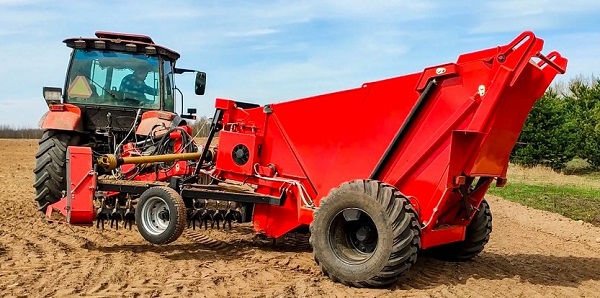 КАМНЕСБОРЩИК