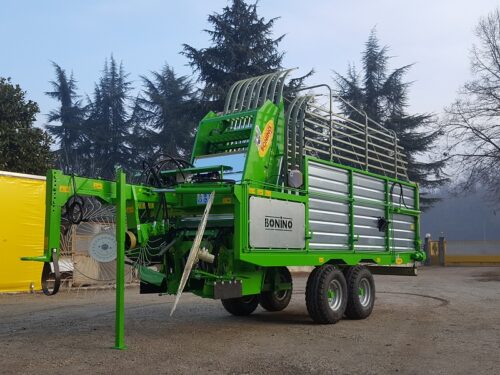 комбайн для сбора трав